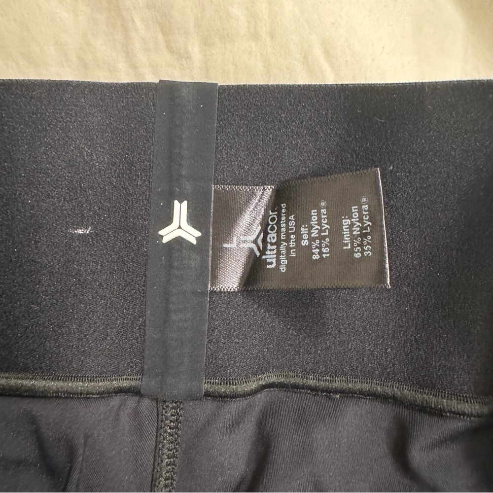 Ultracor Ultra Lux Knockout Star Leggings in Nero & Patent Nero - Sz: L - Picture 8 of 10